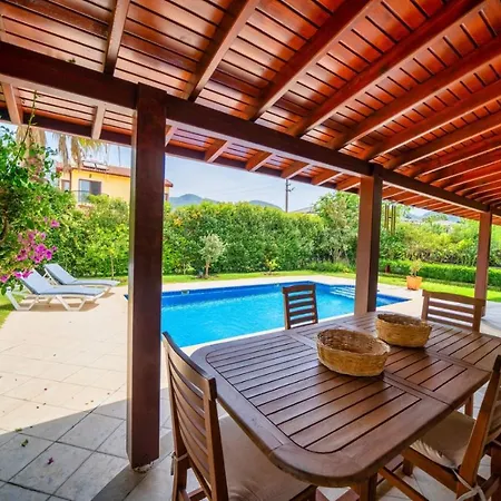 Отель Green Centrally Located With Pool In Gocek Fethiye 4*